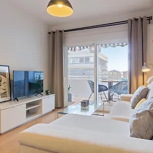 https://precioso-apartamento-a-5-minutos-andando-de-la-playa.hotelsinnerja.org